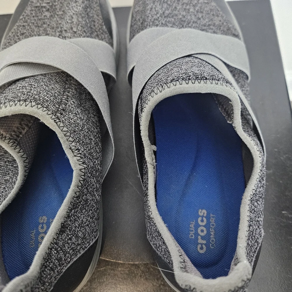Crocs Comfort Swiftwater Cross-Strap Heather Grey And‎ Black Size W 11
